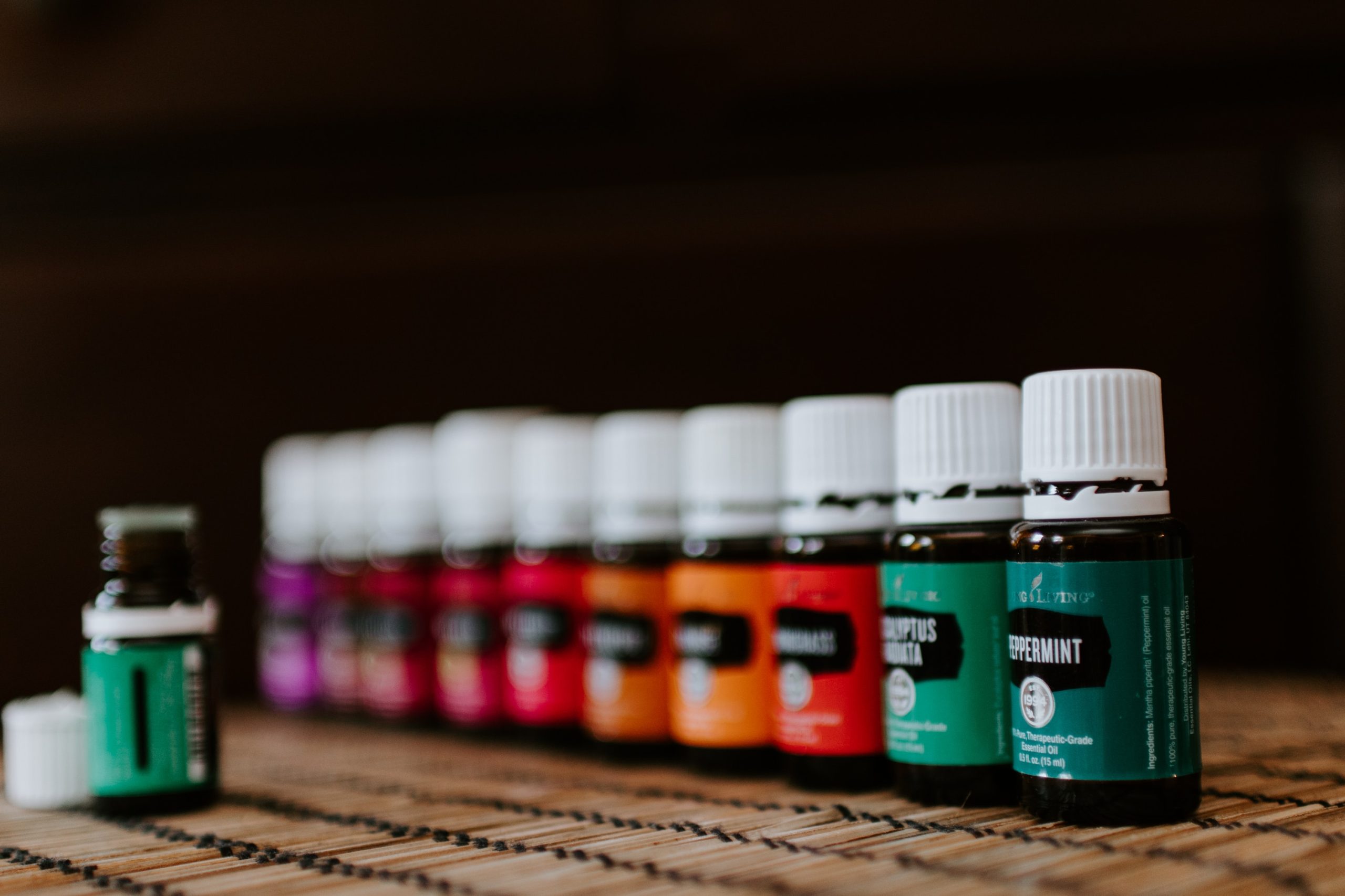uleiuri esentiale essential oils